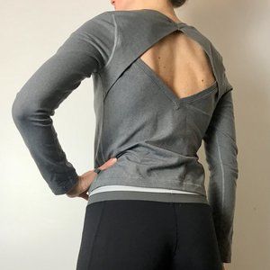 Lululemon cropped top with open back